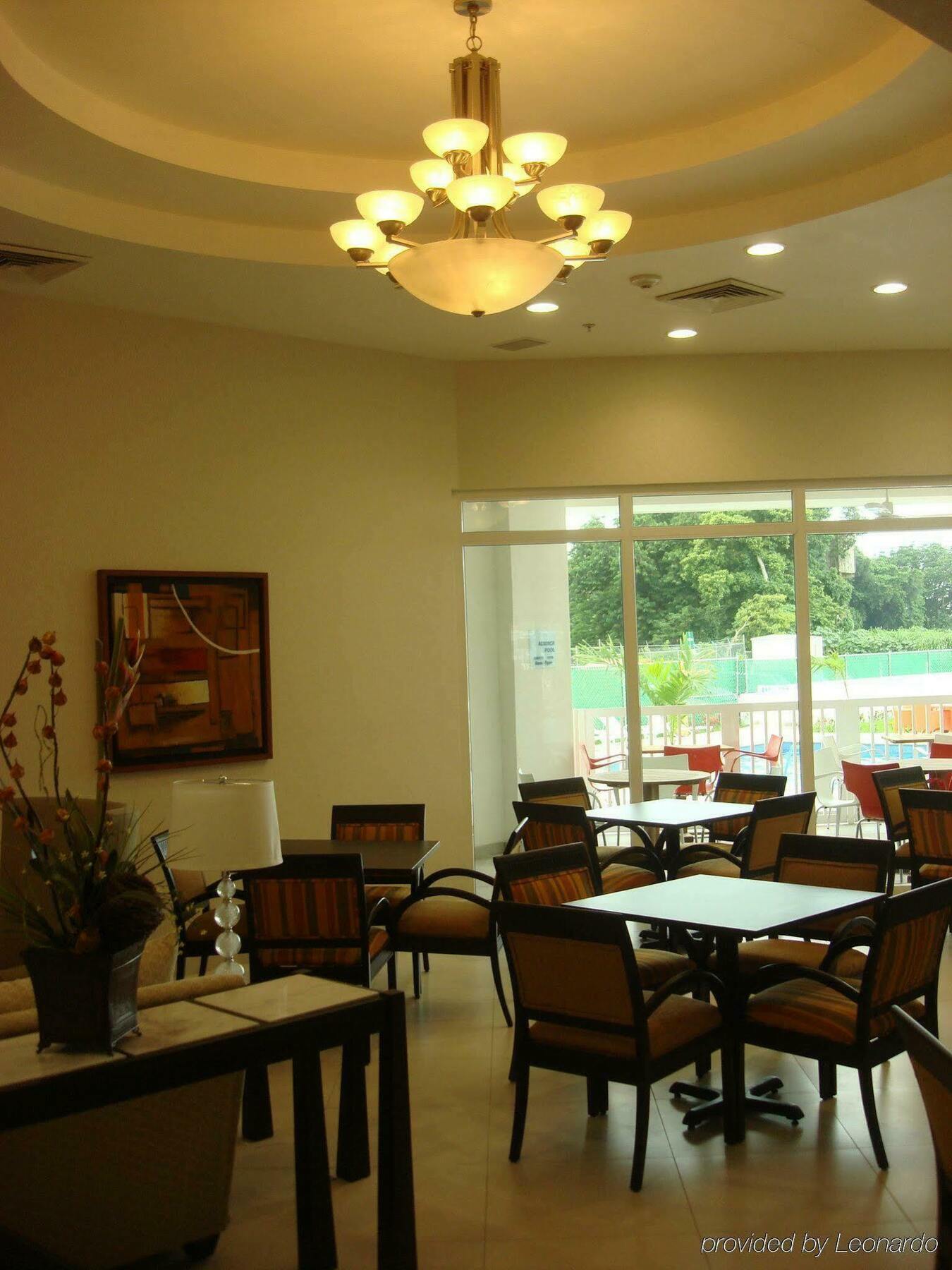 Holiday Inn Express Tapachula By Ihg Exterior foto